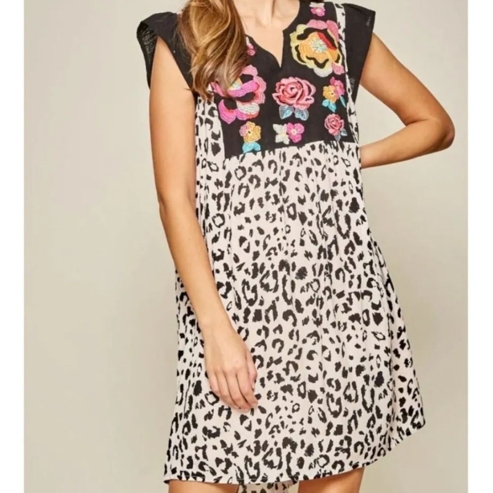 Savannah Jane Lucky In Leopard Tunic Dress Embroidered Boho SzM